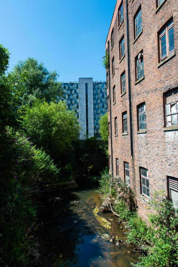 The Assembly Manchester Oasis Holding Exterior photo