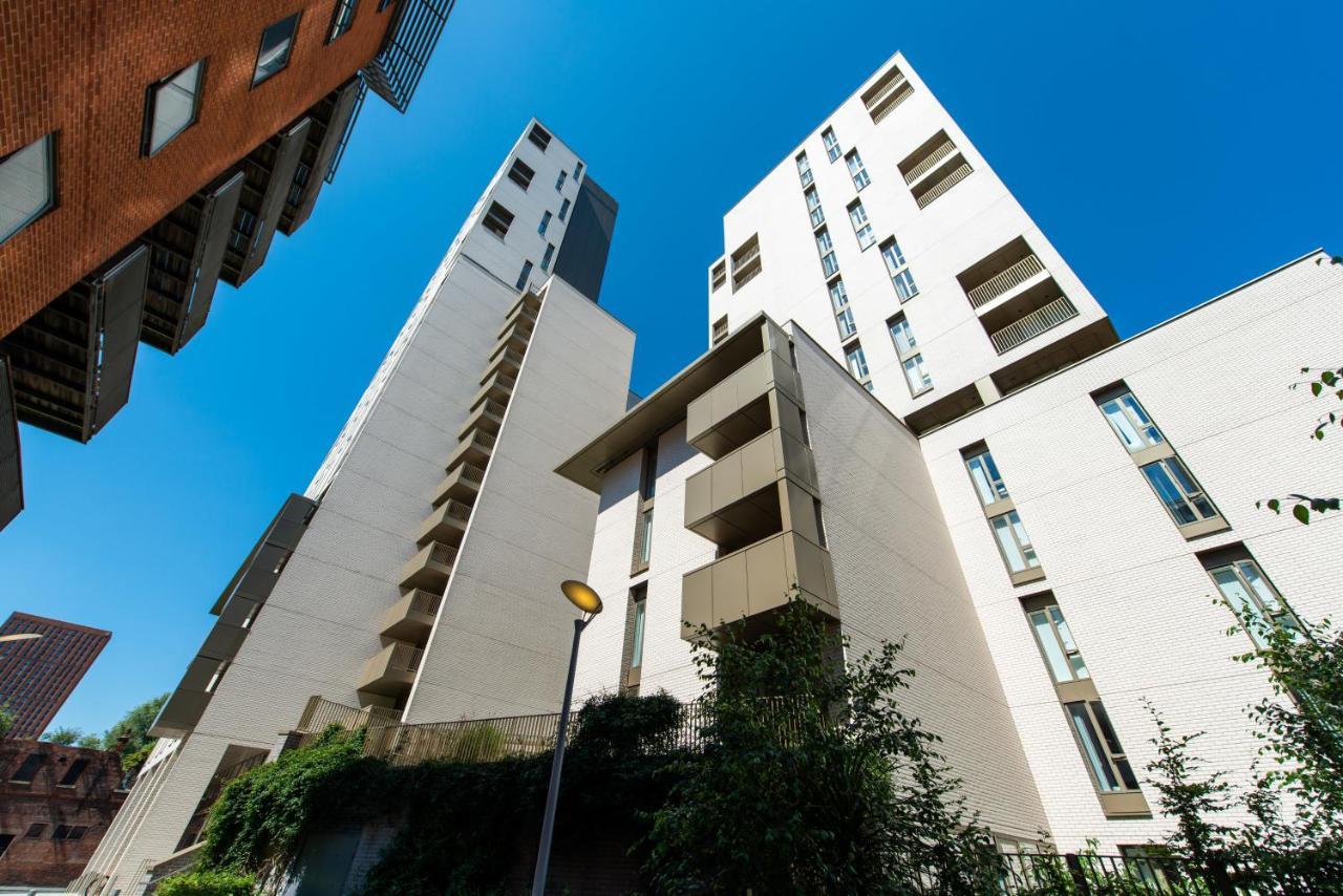 The Assembly Manchester Oasis Holding Exterior photo