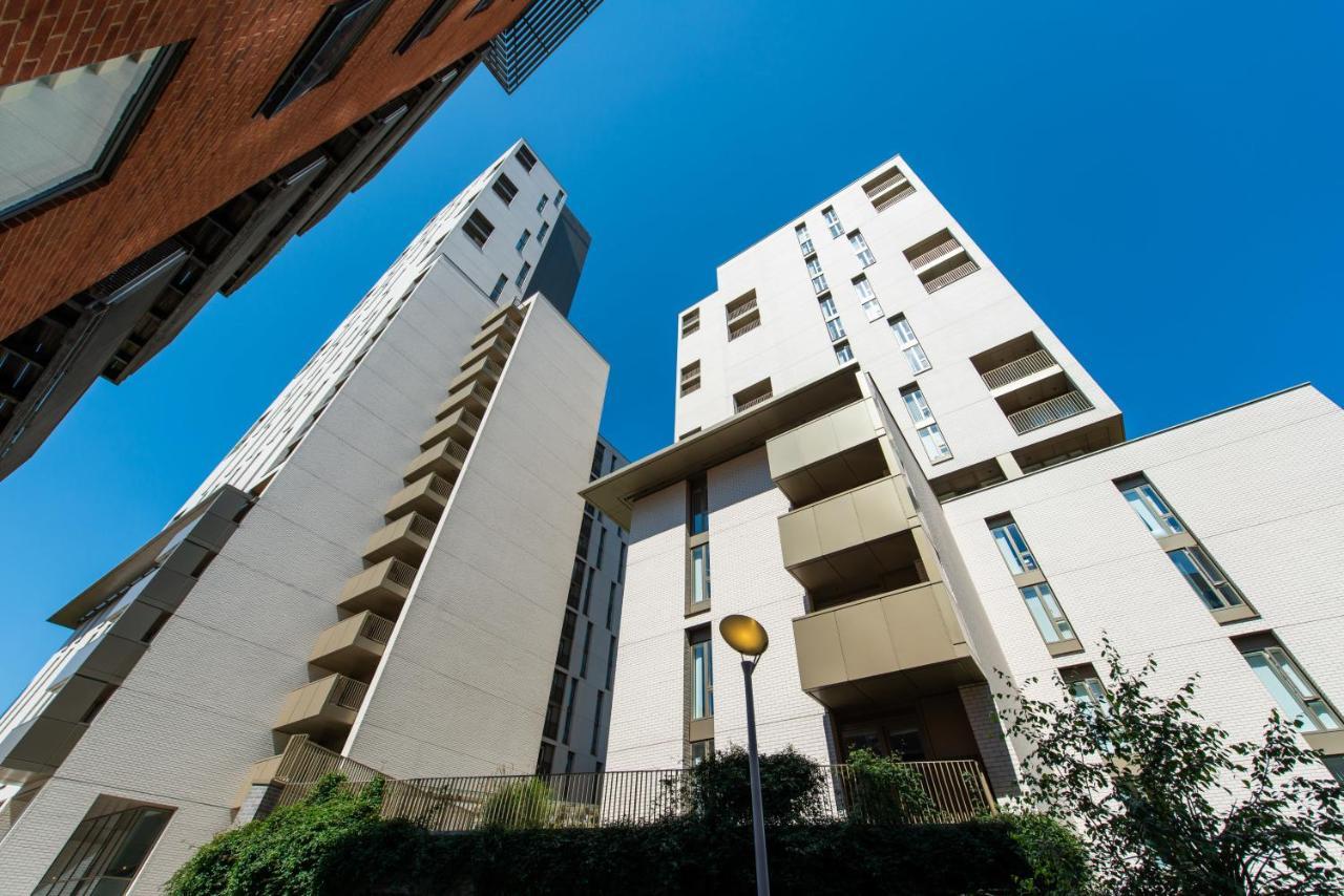 The Assembly Manchester Oasis Holding Exterior photo